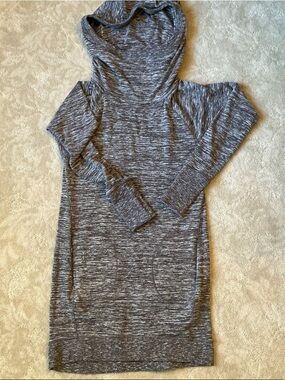 Athleta Gray Marled Hooded Long Sweatshirt